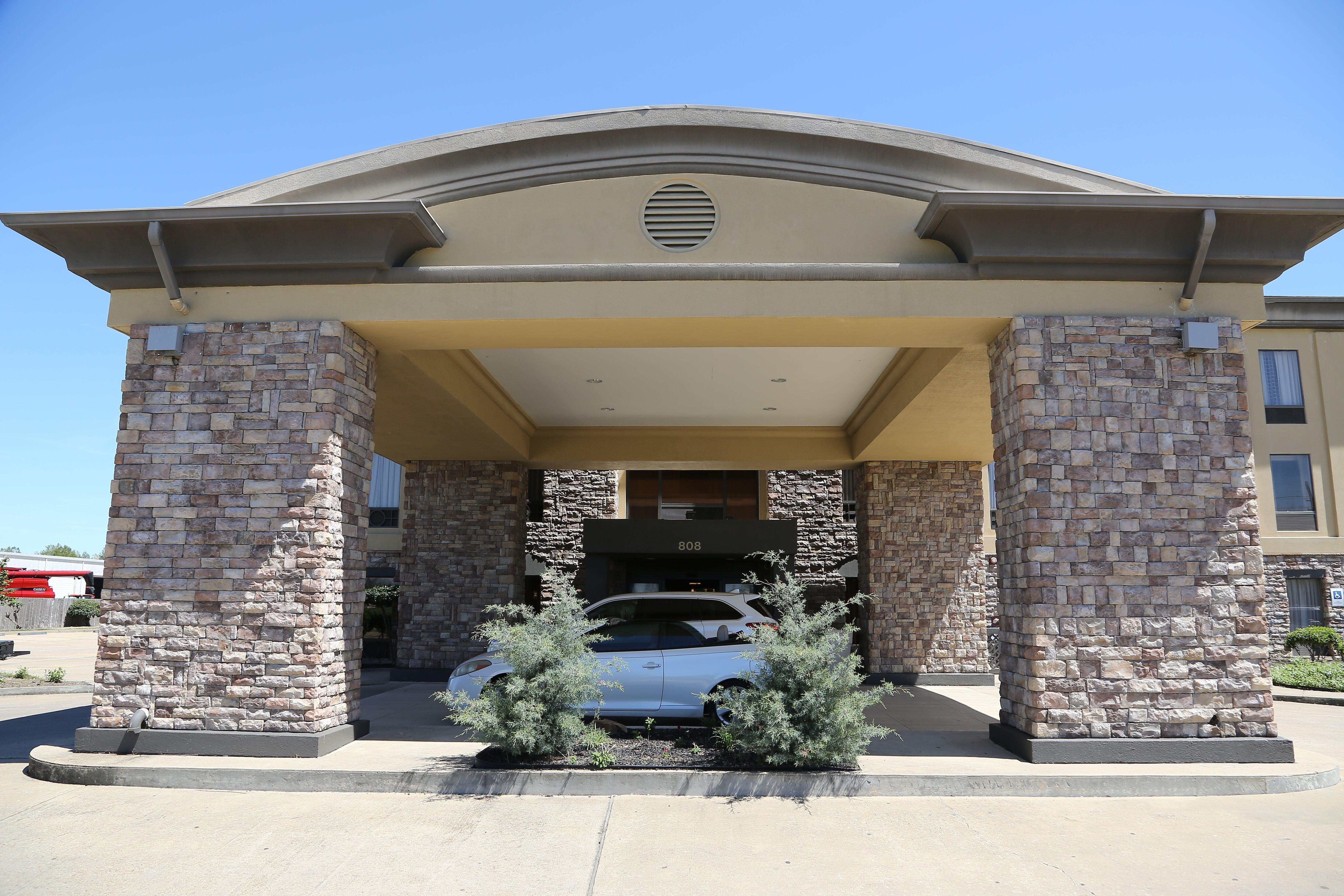 Holiday Inn Express Hotel & Suites Cleveland - Ms By Ihg Exteriér fotografie