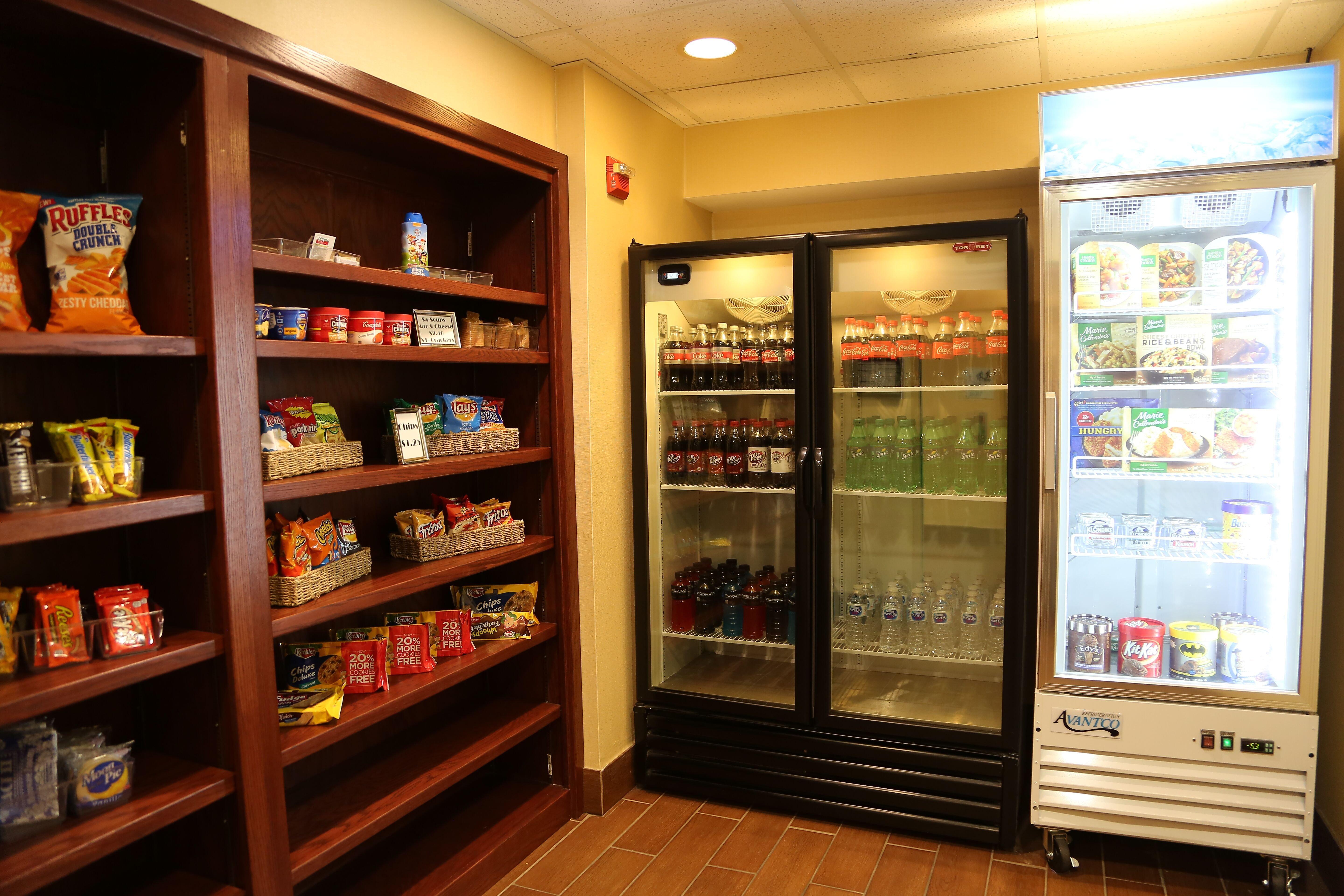 Holiday Inn Express Hotel & Suites Cleveland - Ms By Ihg Exteriér fotografie